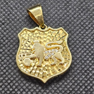 mat huy hiệu lion t  DOJ