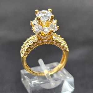 cr trg cao mep queen h2j