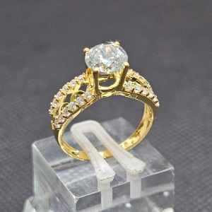 cr trg 2doct hvan giua h2j