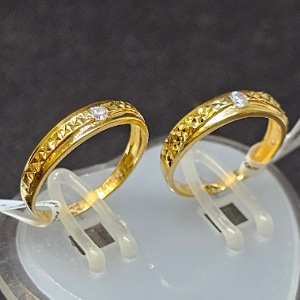 nhẫn cuoi 1t nhô cm h2j68